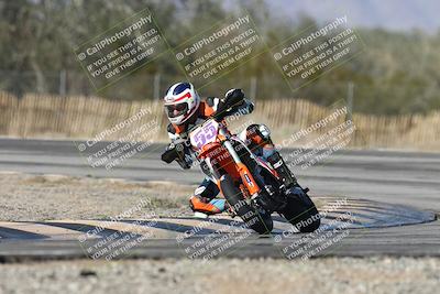 media/Dec-01-2025-Moto Forza (Mon) [[2daa91e15f]]/2-Intermediate Group/Session 3 (Turn 3)/